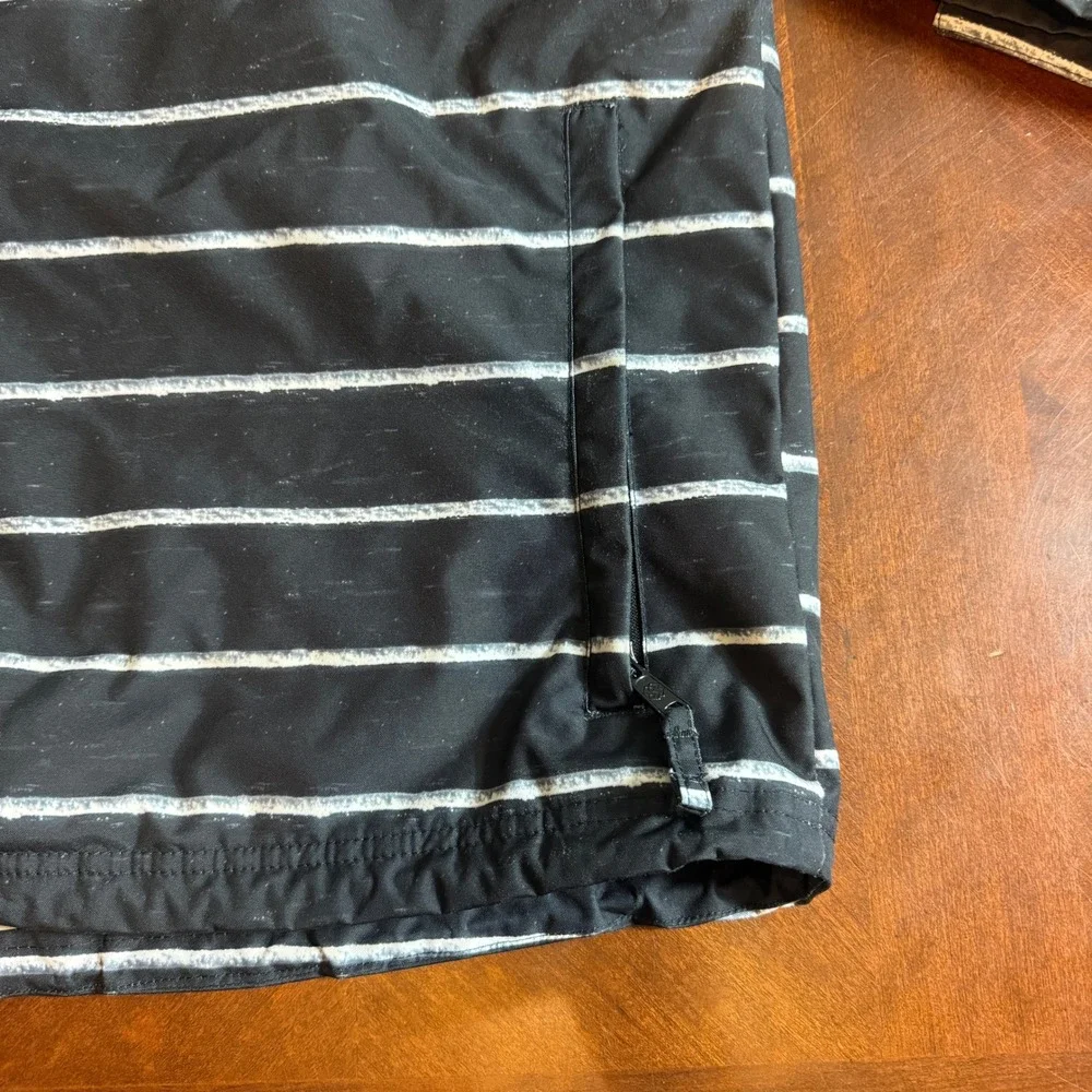 Special Blend  XXL Snowboard Jacket Black White Striped First Chair Last Call